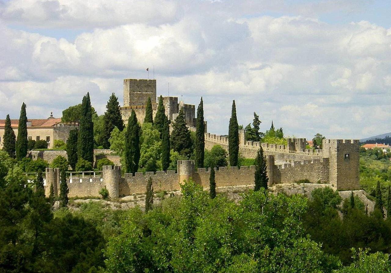 Castle, Terrace And Relax Apartment Tomar Exterior photo